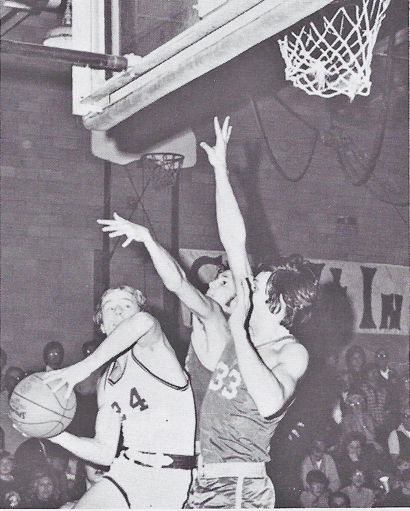 1975pcsHoops/1975barber.jpg