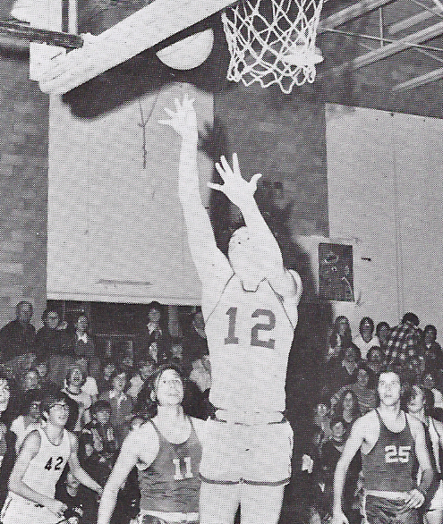 1975pcsHoops/tomy.jpg