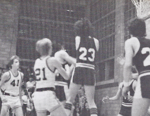 1978hoops/1978nixbino.jpg