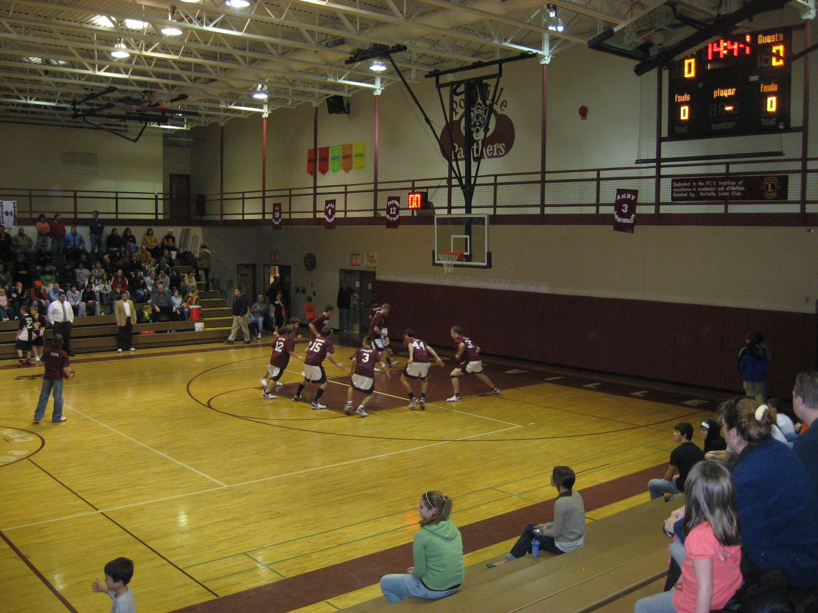 PortvilleHx/08hoopss.jpg